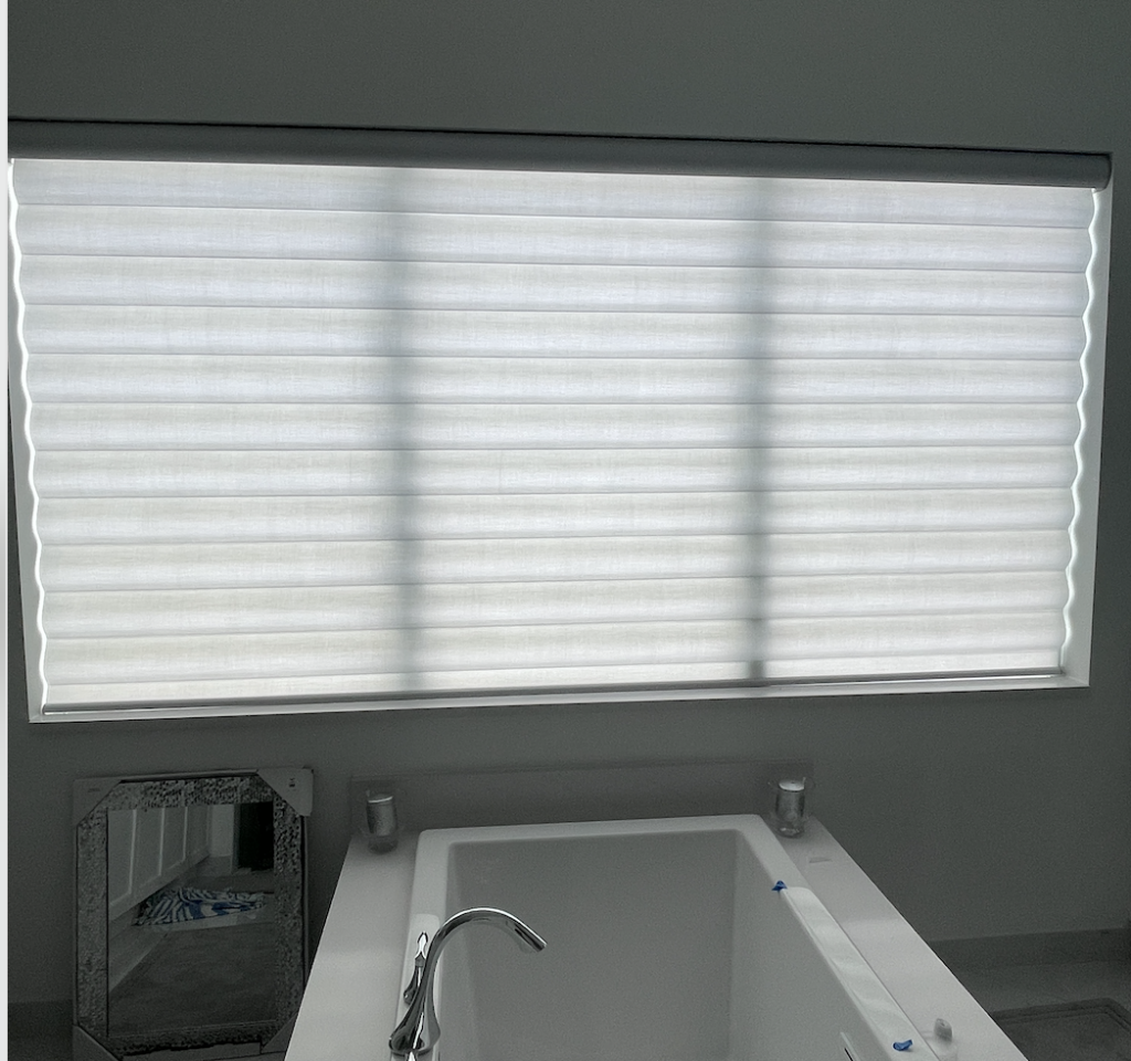 Hunter Douglas Motorized Pirouette